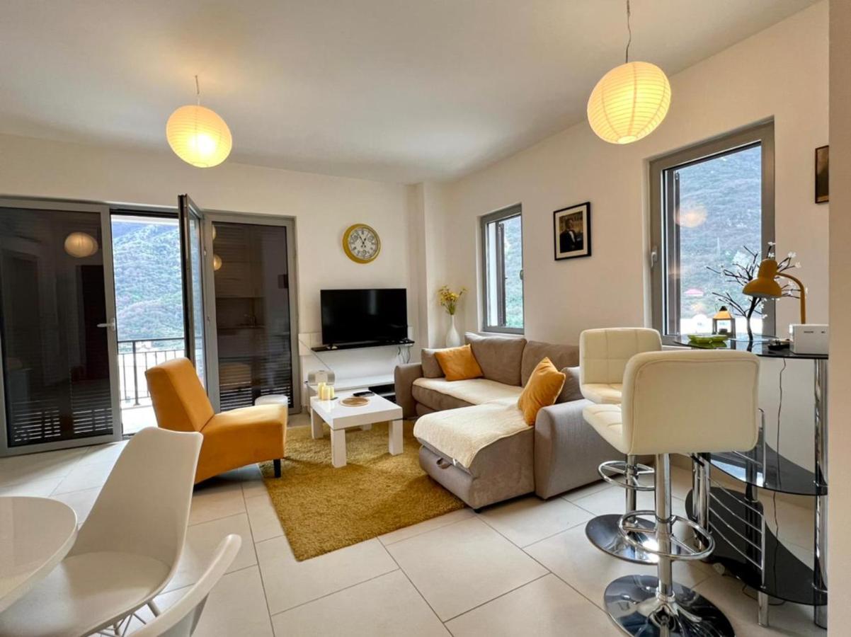 Lavender Bay Apartment C23 Kotor Ngoại thất bức ảnh